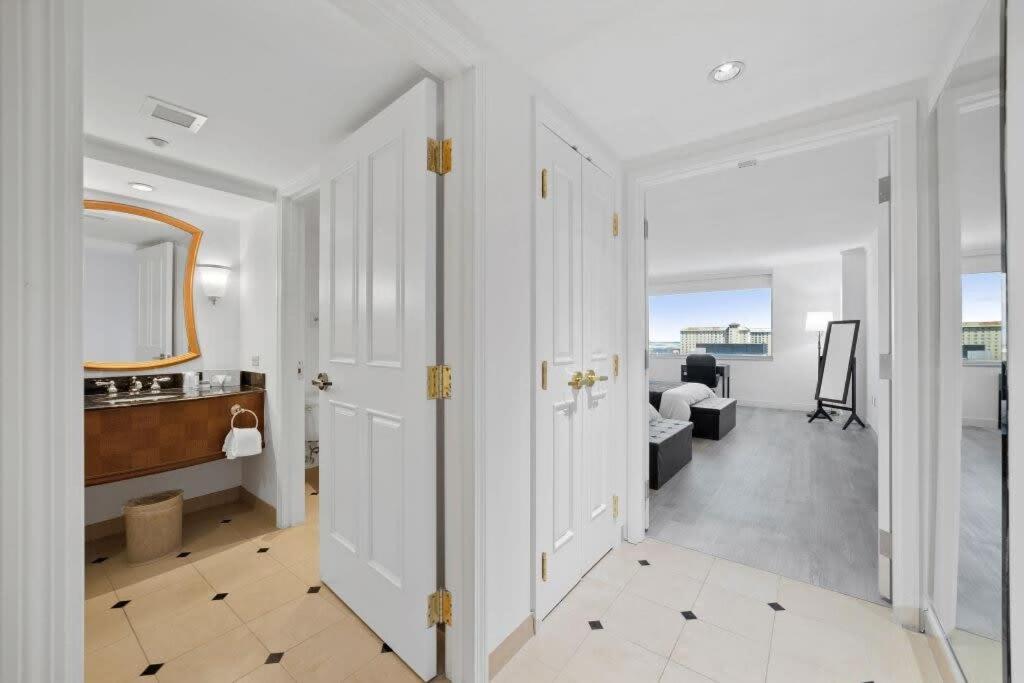 Bold Boardwalk 2Br 3Ba Condo By Cozysuites Atlantic City Exterior photo