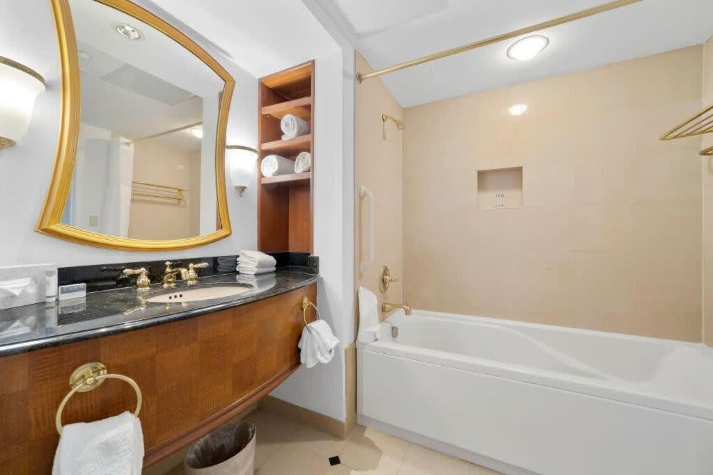 Bold Boardwalk 2Br 3Ba Condo By Cozysuites Atlantic City Exterior photo